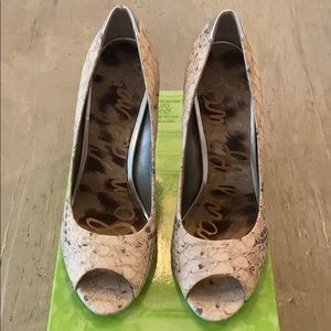 Sam Edelman Pump